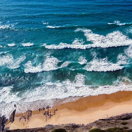 ゲストハウス Casa Delbon 3*